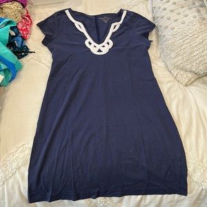 Lilly Pulitzer navy tshirt dress